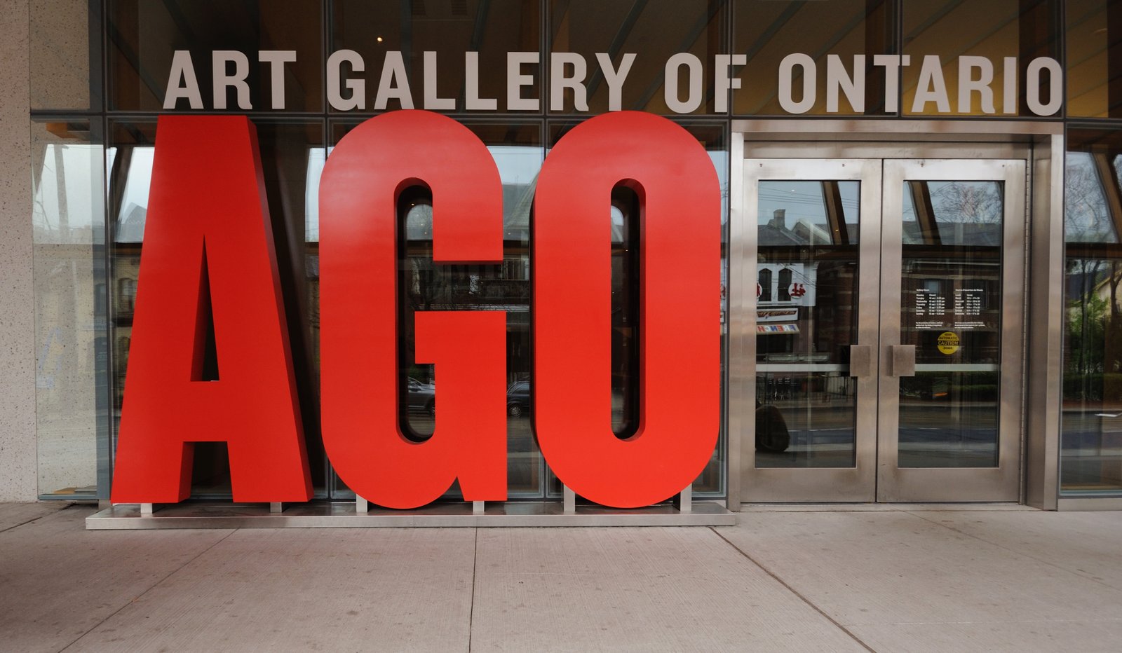 Art Gallery of Ontario Front, photo by Wladyslaw